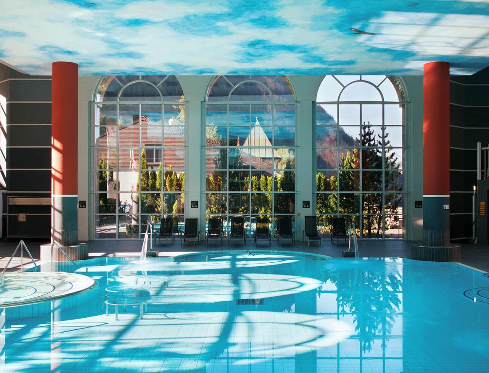 Thermal Hotels & Walliser Alpentherme Leukerbad Exterior foto